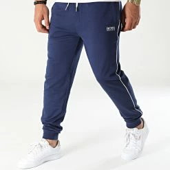 Les meilleures critiques de 🎁 Pantalon Jogging 50460273 Bleu Marine de BOSS ✨
