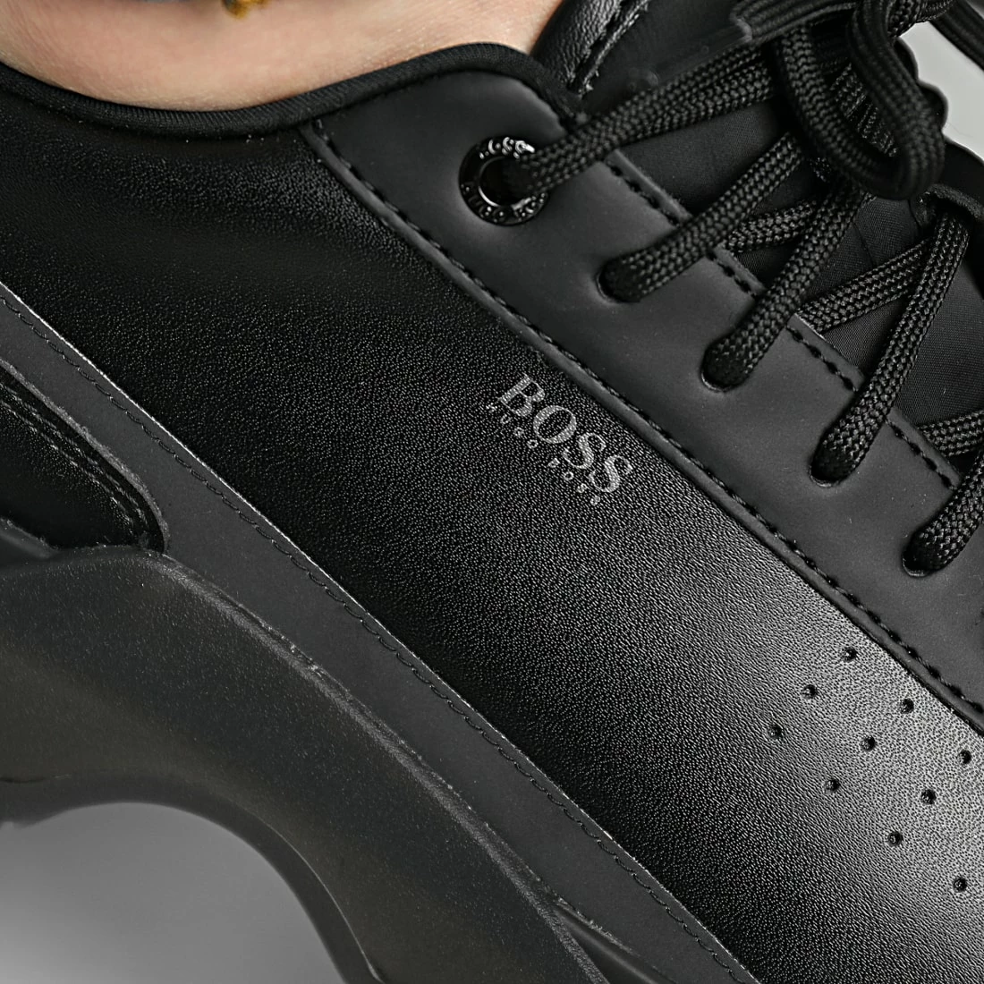 Top 10 🛒 Baskets Netroit Runner 50465483 Black de BOSS 😍 – Image 2