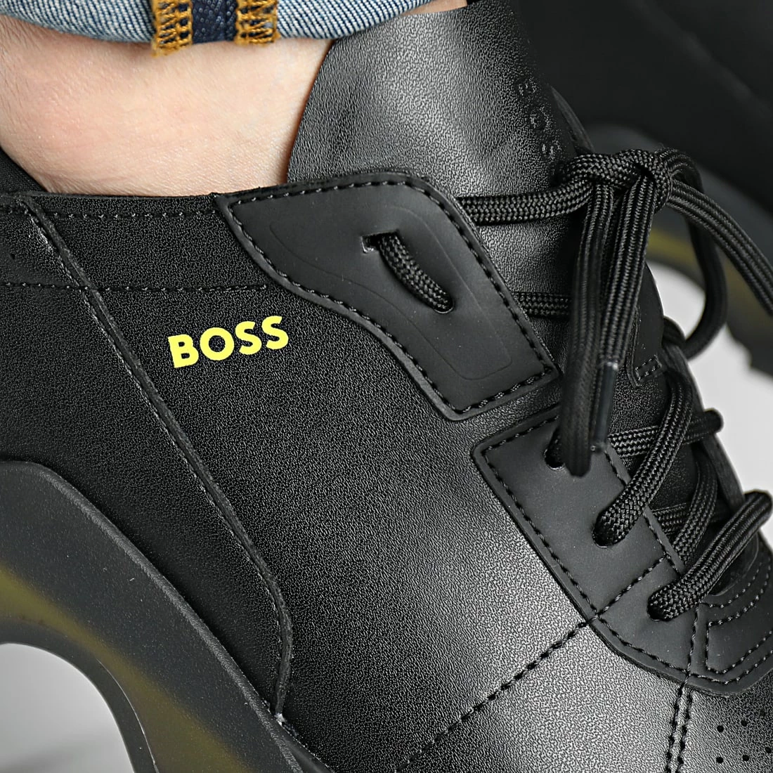 Grosses soldes ✔️ Baskets Netroit Runner 50470868 Black de BOSS ✨ – Image 2