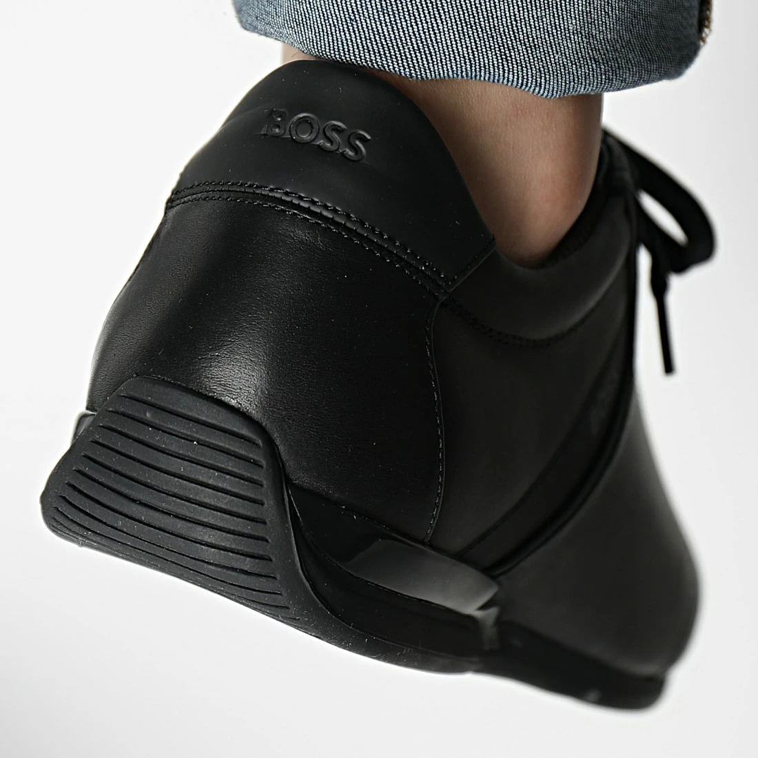 Vente flash 👏 Baskets Saturn Low Profile 50471262 Black de BOSS 👏 – Image 4