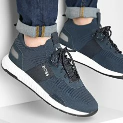 Promo 😀 Baskets Titanium Runner 50470596 Dark Blue de BOSS 🎁