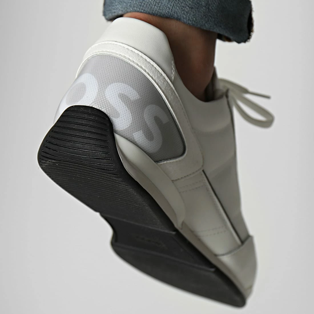 Sortie 🔔 Baskets Saturn Low Profile 50474872 White de BOSS 🔥 – Image 4