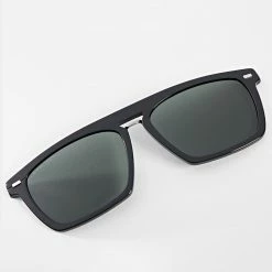 Budget 🔥 Clip-On Solaire 1128 Noir Vert de BOSS ✔️