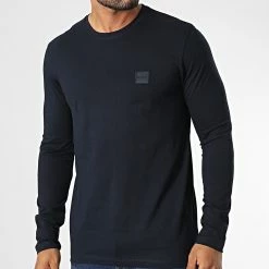 Grosses soldes 😉 Tee 👕 Shirt Manches Longues Tacks 50476192 Bleu Marine de BOSS 😉