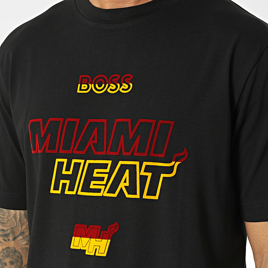 Budget 🌟 Tee 👚 Shirt 50477424 Miami Heat Noir de BOSS 🛒 – Image 2