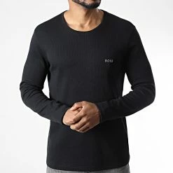 Meilleure affaire ⭐ Pull 50479387 Noir de BOSS ❤️