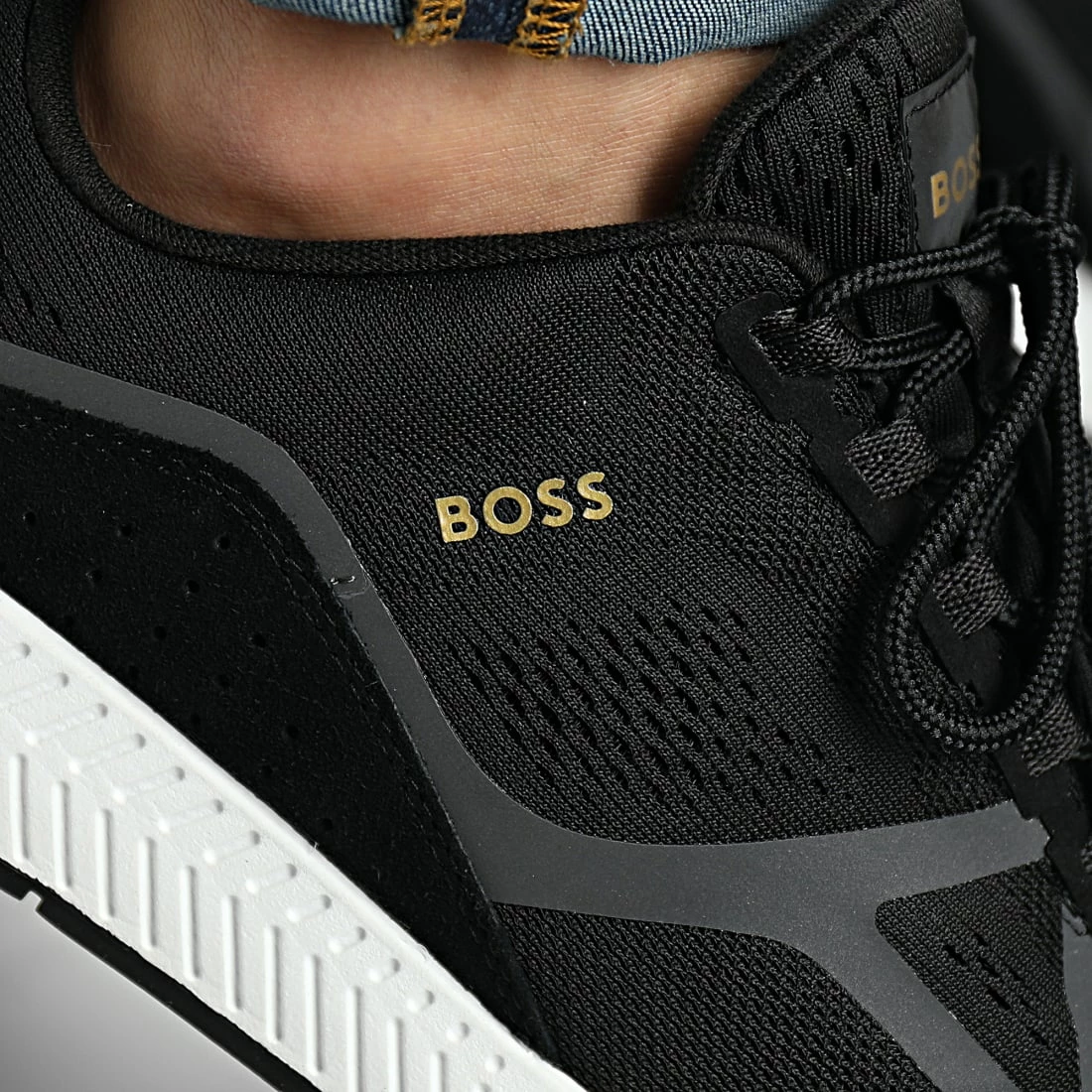 Sortie đ Baskets Titanium Runner 50487822 Black de BOSS â â Image 2