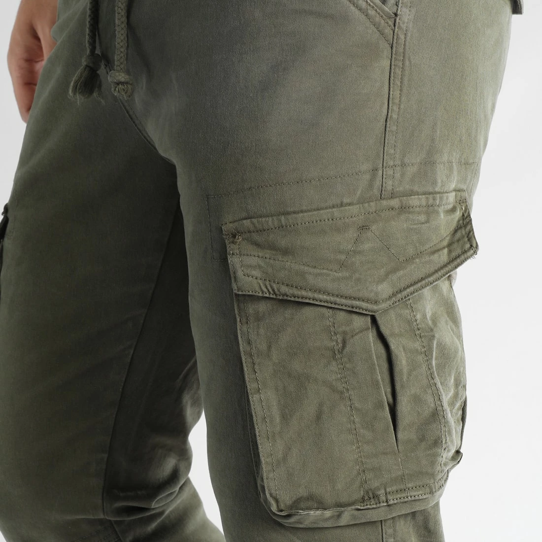 Offres 🎁 Pantalon Cargo XQ05 Vert Kaki de BOSS ✔️ – Image 3